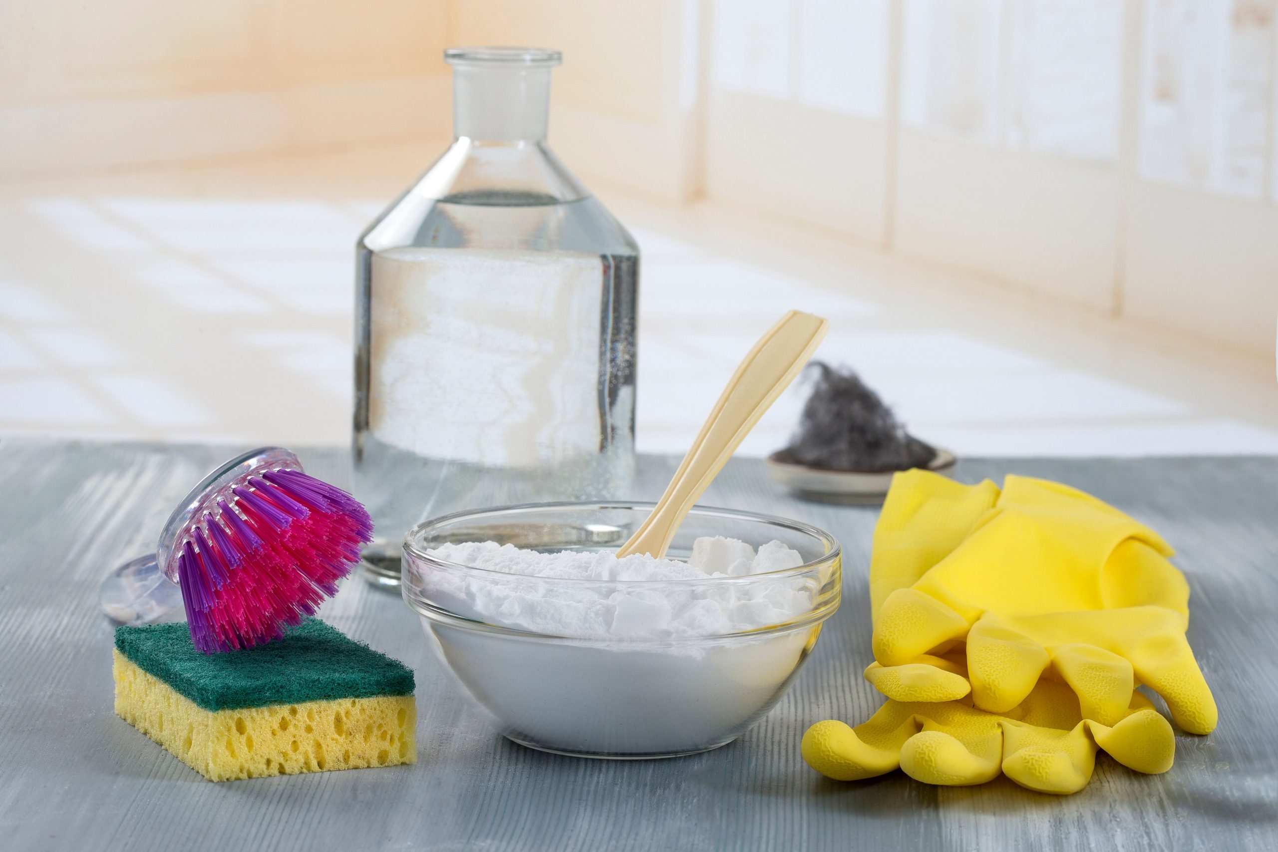 Come pulire gli interni in pelle: i migliori metodi per una